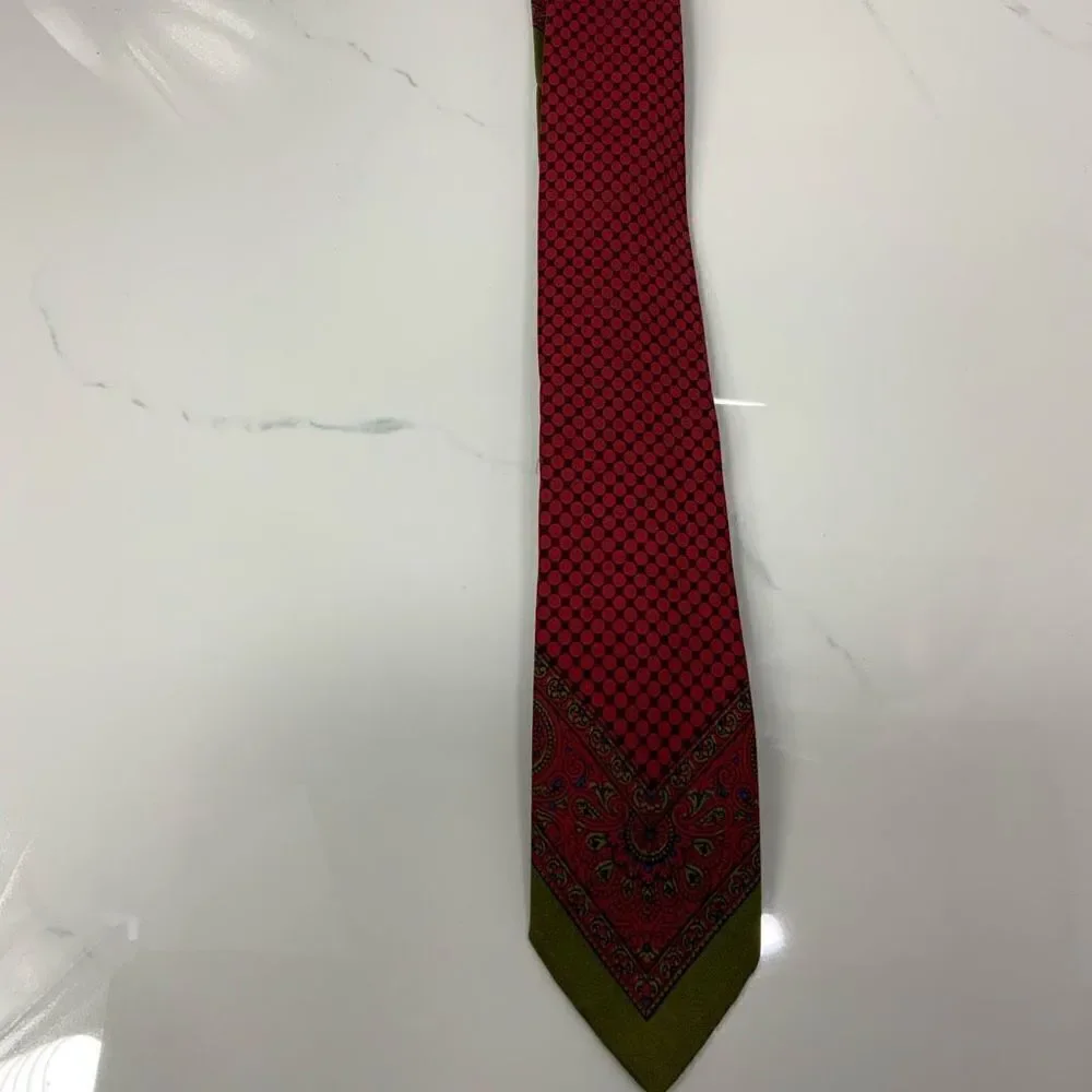 VINTAGE YVES SAINT LAURENT Silk Tie